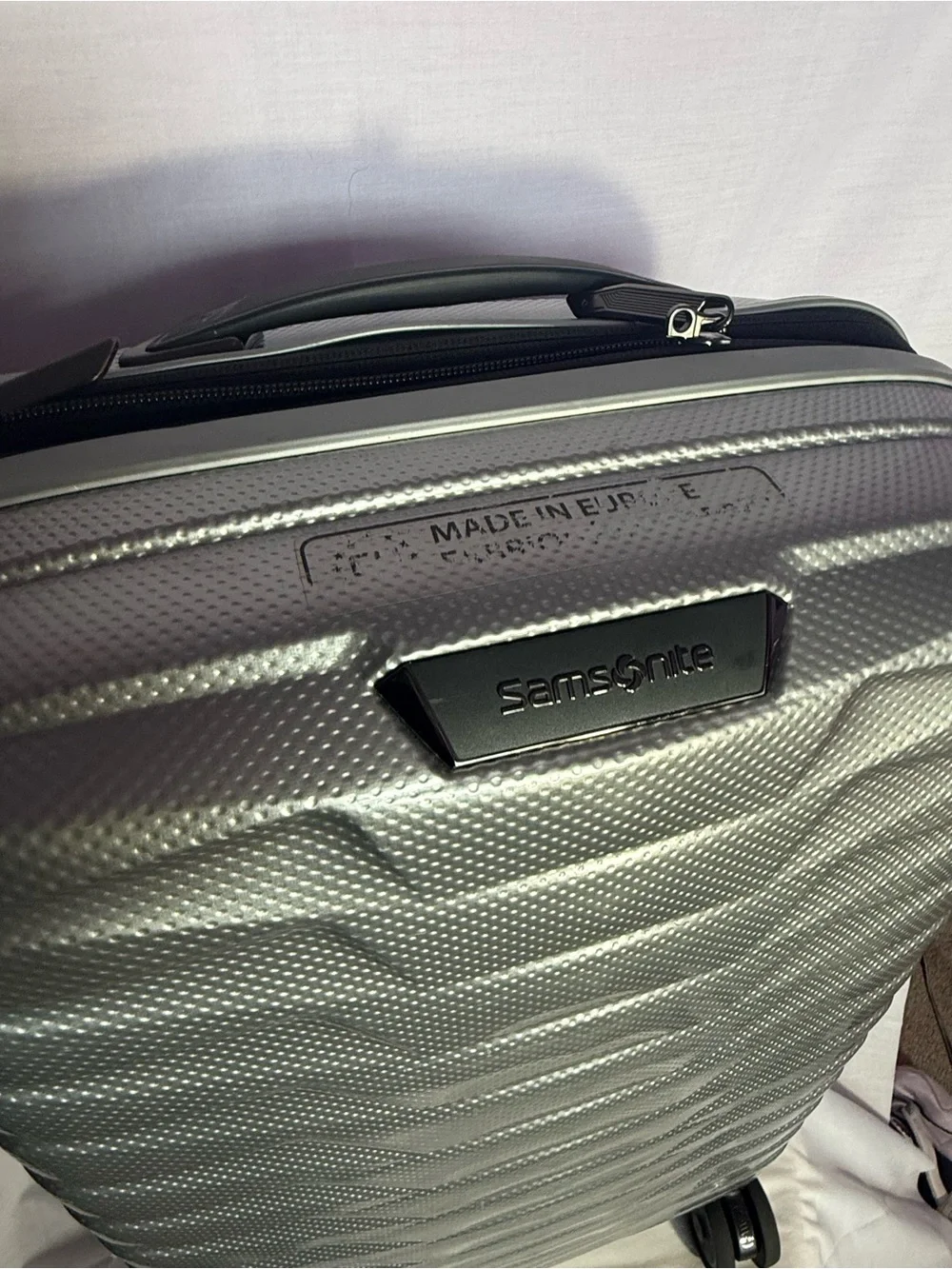 Samsonite Proxis Global Carry-On Spinner Silver 22” Roxkin TSA USB Expandable